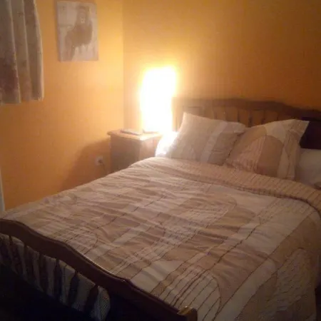 Holiday home Chaleureux Avec Jacuzzi Saint-Rabier