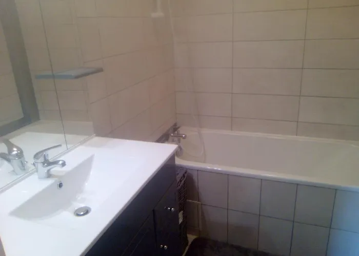 Chaleureux Avec Jacuzzi *